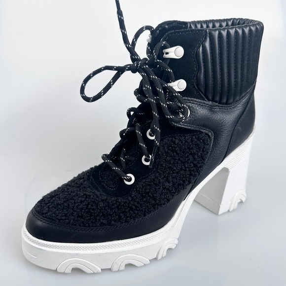 NEW SOREL Brex Leather & Faux Shearling Block Heel Lace-Up Bootie US 8.5 - Picture 15 of 15